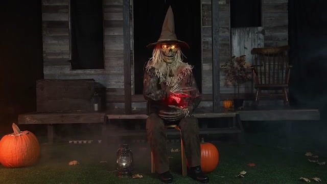 Don’t get too close—Swiping Scully is always on guard! This 4.8-foot seated scarecrow animatronic comes to life with sudden swiping arm movements, glowing red eyes, and eerie sound effects that’ll make trick-or-treaters jump. A perfect haunted harvest addition from Tekky!