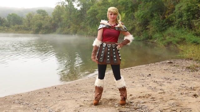 FUN4601AD Adult How to Train Your Dragon Astrid Costume