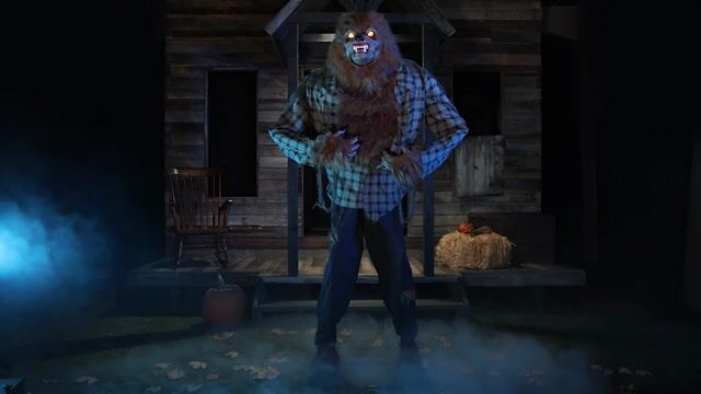 Bring the terror of the full moon to life with our exclusive 7FT Howling Werewolf Animatronic Decoration! This towering beast is perfect for any haunted house or Halloween display!