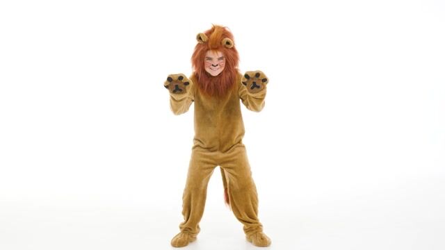 Roar! Be ferocious while you wear this Child Deluxe Lion Costume.