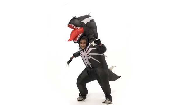 JWC1133 Venomosaurus Child Inflatable 360 Action Rotation