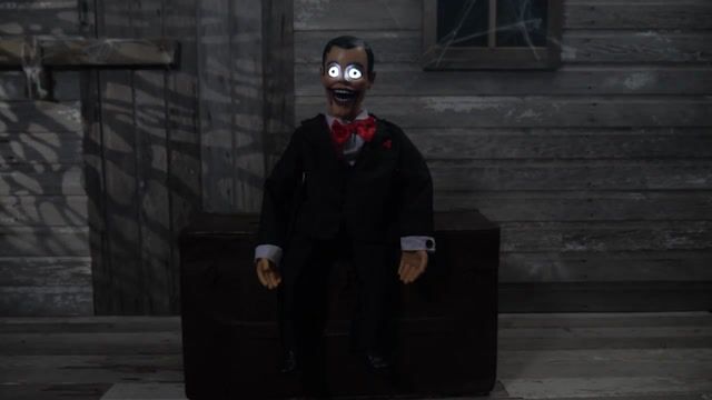 FUN4163_Creepy Ventriloquist Dummy
