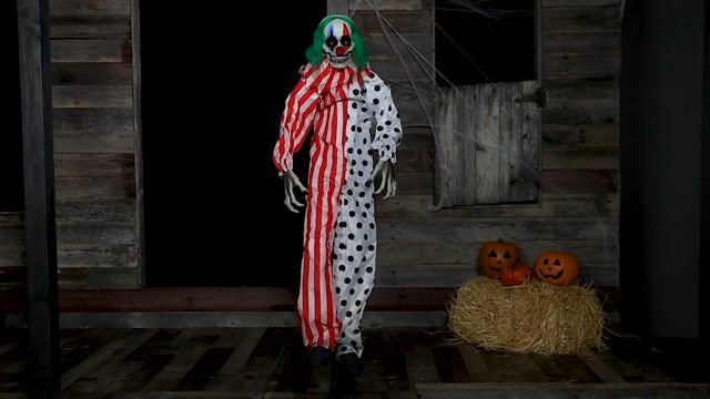 FUN4297 Animated Talking Evil Clown Hanging Halloween Decoration