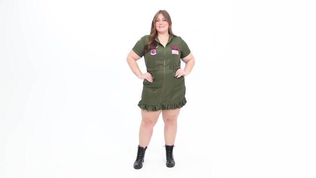 Channel your inner pilot with the Women's Plus Size Flight Suit Top Gun Costume Dress! It is fun, flattering, and perfect for Halloween or cosplay!