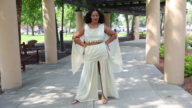 FUN7386PL_Muses Plus Size