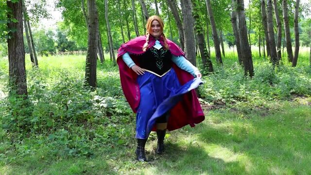 FUN4832PL Plus Size Premium Disney Frozen Anna Costume