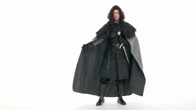 Don't get yourself killed, get yourself ready to lead men against monsters in this Dark Northern King Costume!