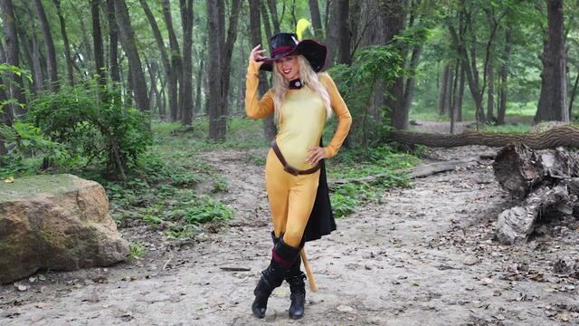 FUN94291AD_Puss in Boots Women