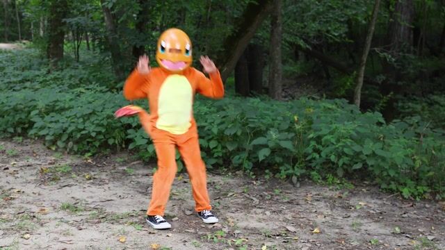 DI157819_Charmander Costume Kids