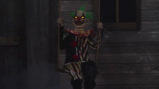 MOMR124531 Animated Swinging Chuckles Evil Clown