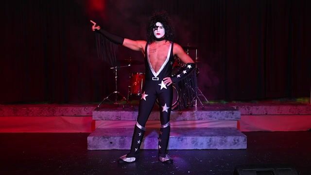 FUN7022AD_KISS Starchild